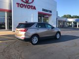 Used 2019 Chevrolet Equinox LT image 2