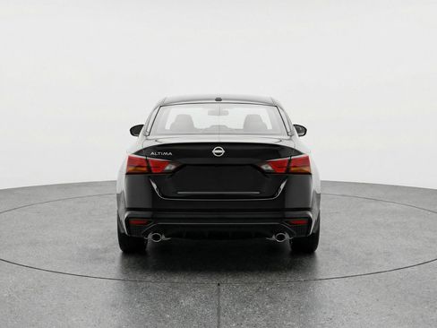 Used 2025 Nissan Altima 2.5 SV image 7