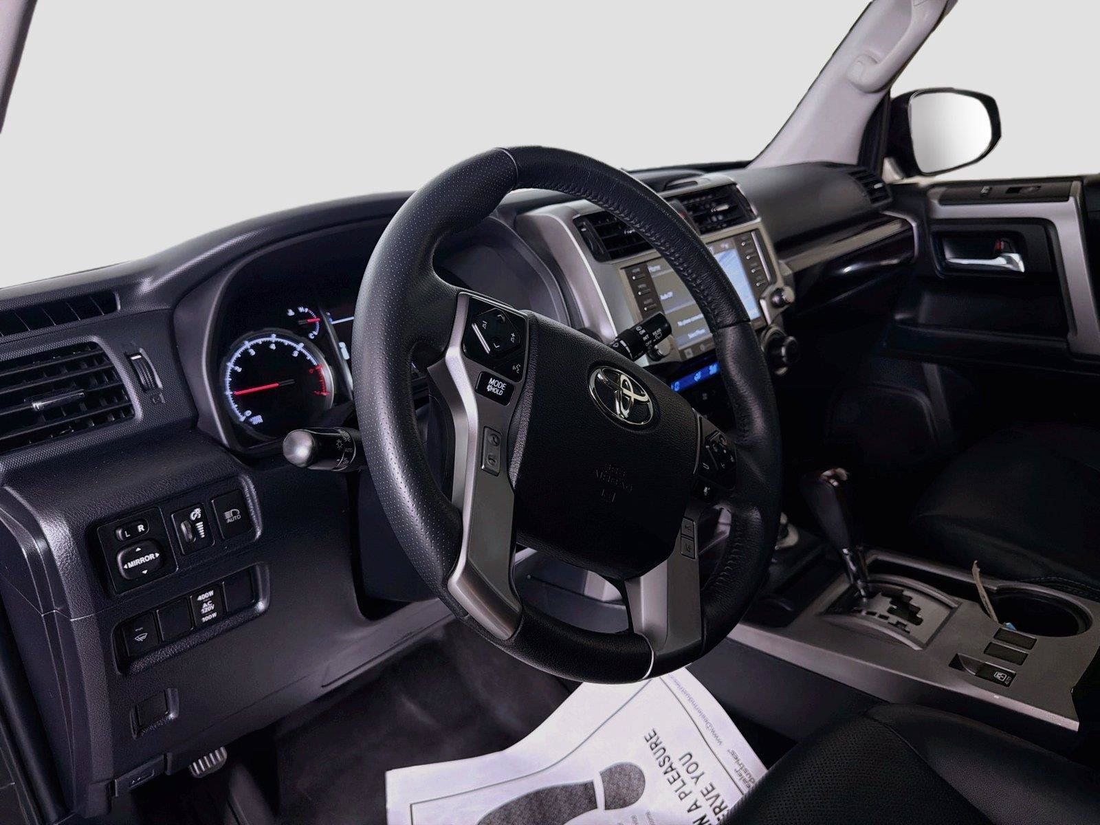 Used 2021 Toyota 4Runner Limited AWD/4WD image 9