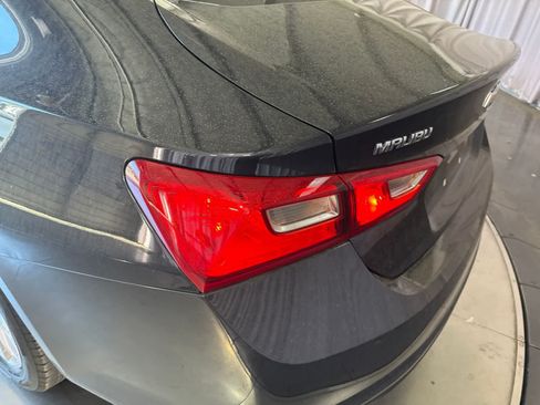 Used 2023 Chevrolet Malibu LT FWD image 11