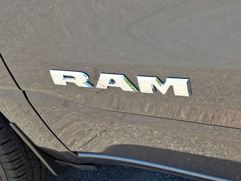 Used 2020 RAM 1500 Big Horn AWD/4WD image 28