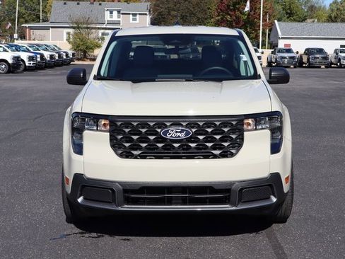 New 2025 Ford Maverick XLT image 14