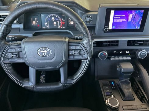 Used 2025 Toyota Tacoma SR AWD/4WD image 16