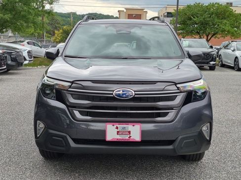 Used 2026 Subaru Forester Premium AWD/4WD image 2
