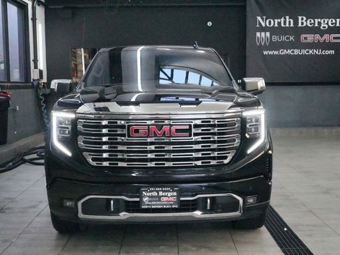 Used 2025 GMC Sierra 1500 Denali w/ Denali Reserve Package AWD/4WD image 2
