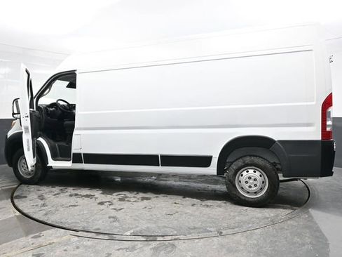 Used 2023 RAM ProMaster 2500 image 40