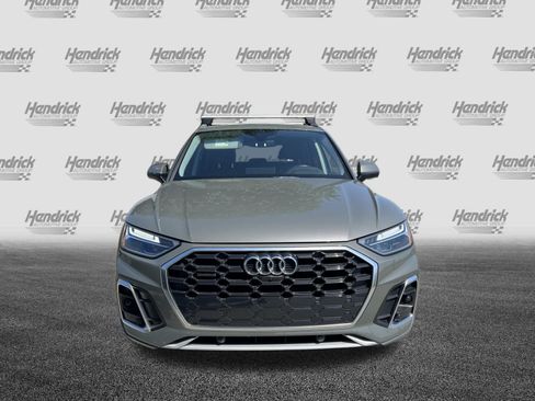 Used 2023 Audi Q5 2.0T Premium Plus w/ Premium Plus Package AWD/4WD image 3