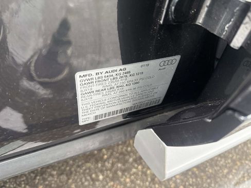 Used 2019 Audi Q5 2.0T Premium Plus w/ Premium Plus Package image 21