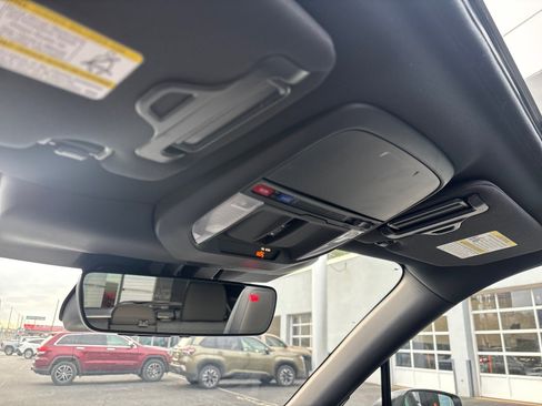 New 2026 Subaru Forester Premium image 27