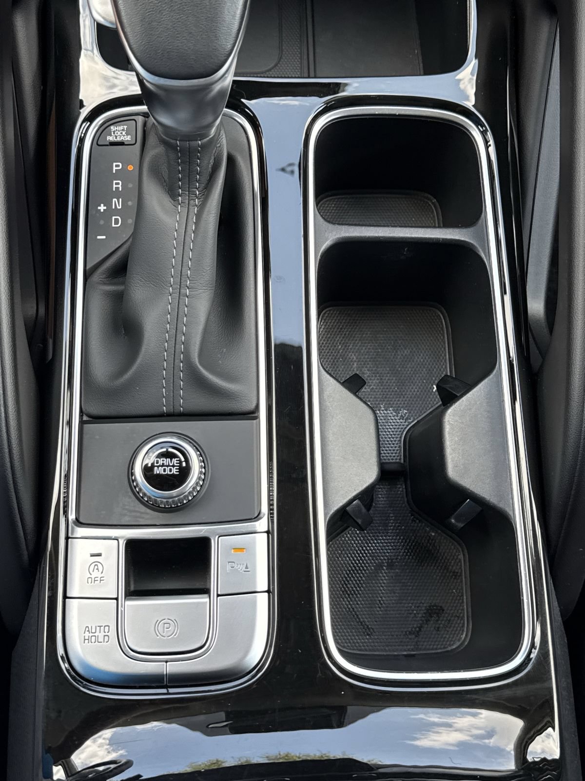 Used 2024 Kia Telluride S w/ S Sunroof Package FWD image 31