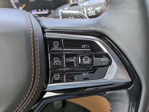 New 2026 Jeep Grand Cherokee L Summit w/ Obsidian Package AWD/4WD image 28