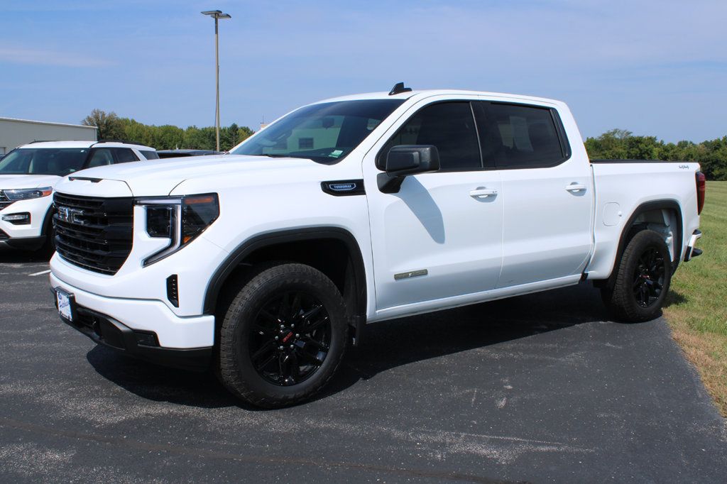 Used 2026 GMC Sierra 1500 Elevation w/ Elevation Select Package AWD/4WD image 3