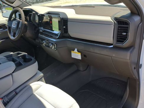 New 2026 GMC Sierra 1500 SLE w/ X31 Off-Road Package AWD/4WD image 30