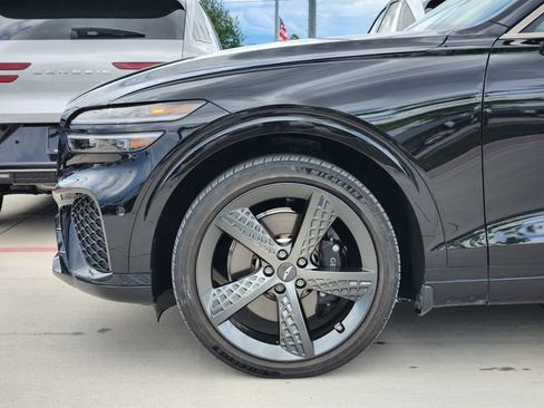 Used 2024 Genesis GV70 3.5T Sport w/ Sport Prestige Package AWD/4WD image 6