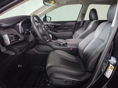 Certified 2025 Subaru Outback Onyx Edition image 15