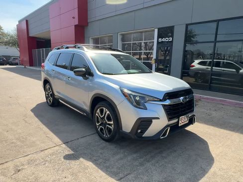 Used 2025 Subaru Ascent Touring w/ Popular Package #2 image 2