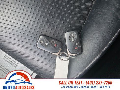 Used 2013 Lexus RX 350 AWD w/ Navigation Pkg image 23