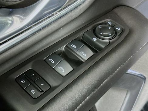 Used 2024 Chevrolet Tahoe LT image 20