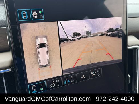 New 2026 GMC Yukon Denali Ultimate AWD/4WD image 14