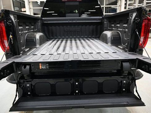 New 2026 GMC Sierra 1500 SLT w/ SLT Premium Plus Package image 9