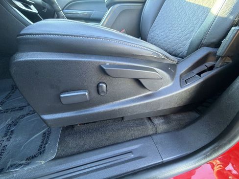 Used 2017 Chevrolet Colorado Z71 image 14