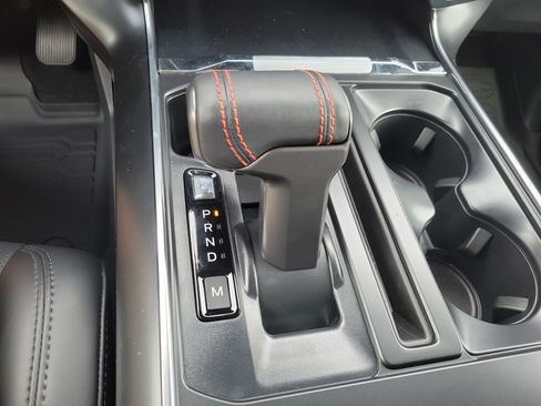 Used 2026 Ford F150 Raptor AWD/4WD image 33