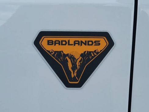 New 2026 Ford Bronco Badlands AWD/4WD image 9