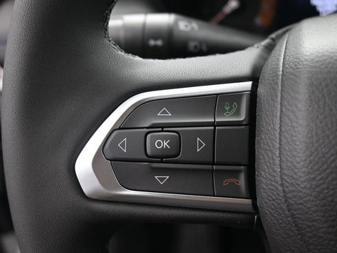 New 2026 Jeep Compass Latitude image 2