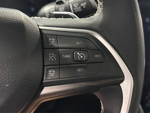 Used 2024 Jeep Grand Cherokee Limited 4xe AWD/4WD image 26