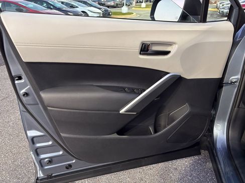 New 2026 Toyota Corolla Cross L image 8