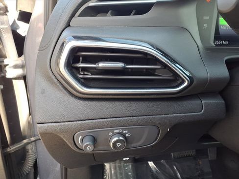 Used 2023 Chevrolet Bolt EUV LT w/ Driver Confidence Package image 29