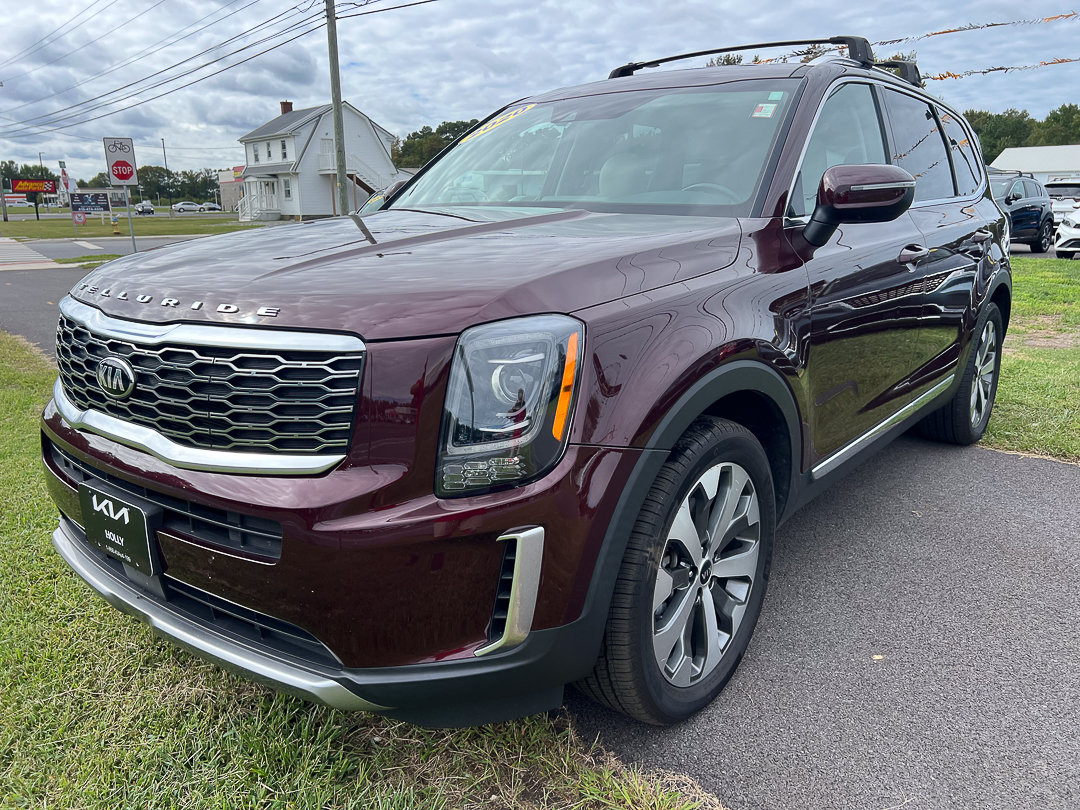 Used 2020 Kia Telluride EX w/ EX Premium Package AWD/4WD image 2