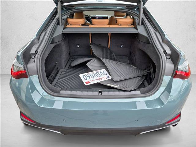 Used 2025 BMW i4 eDrive40 RWD image 6