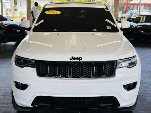 Used 2021 Jeep Grand Cherokee Laredo X AWD/4WD image 18