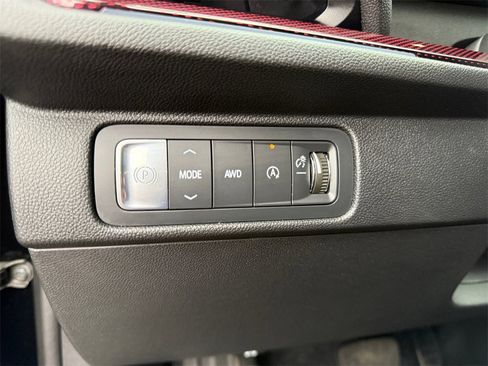 Used 2024 Chevrolet Traverse Z71 w/ Enhanced Driving Package image 22