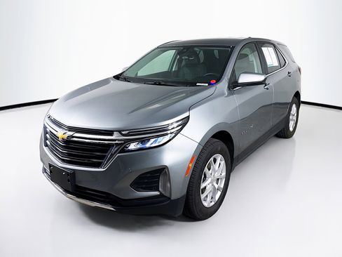 Used 2024 Chevrolet Equinox LT image 4