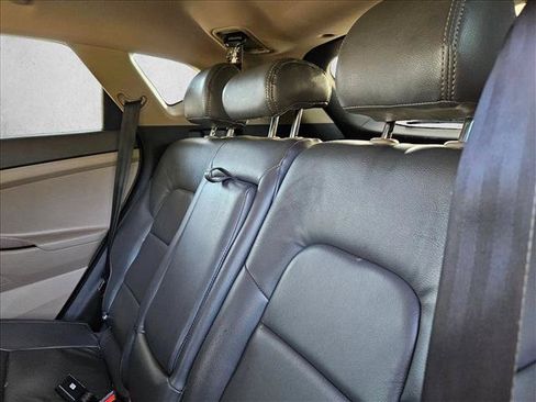 Used 2021 Hyundai Tucson SE FWD image 29