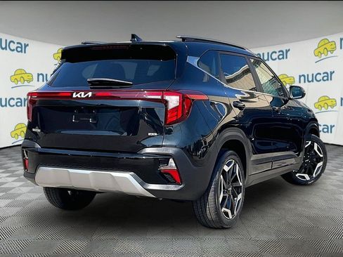 Used 2024 Kia Seltos SX w/ SX Sunroof Package AWD/4WD image 6