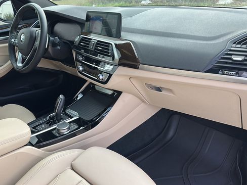 Used 2021 BMW X3 xDrive30i w/ Executive Package image 22