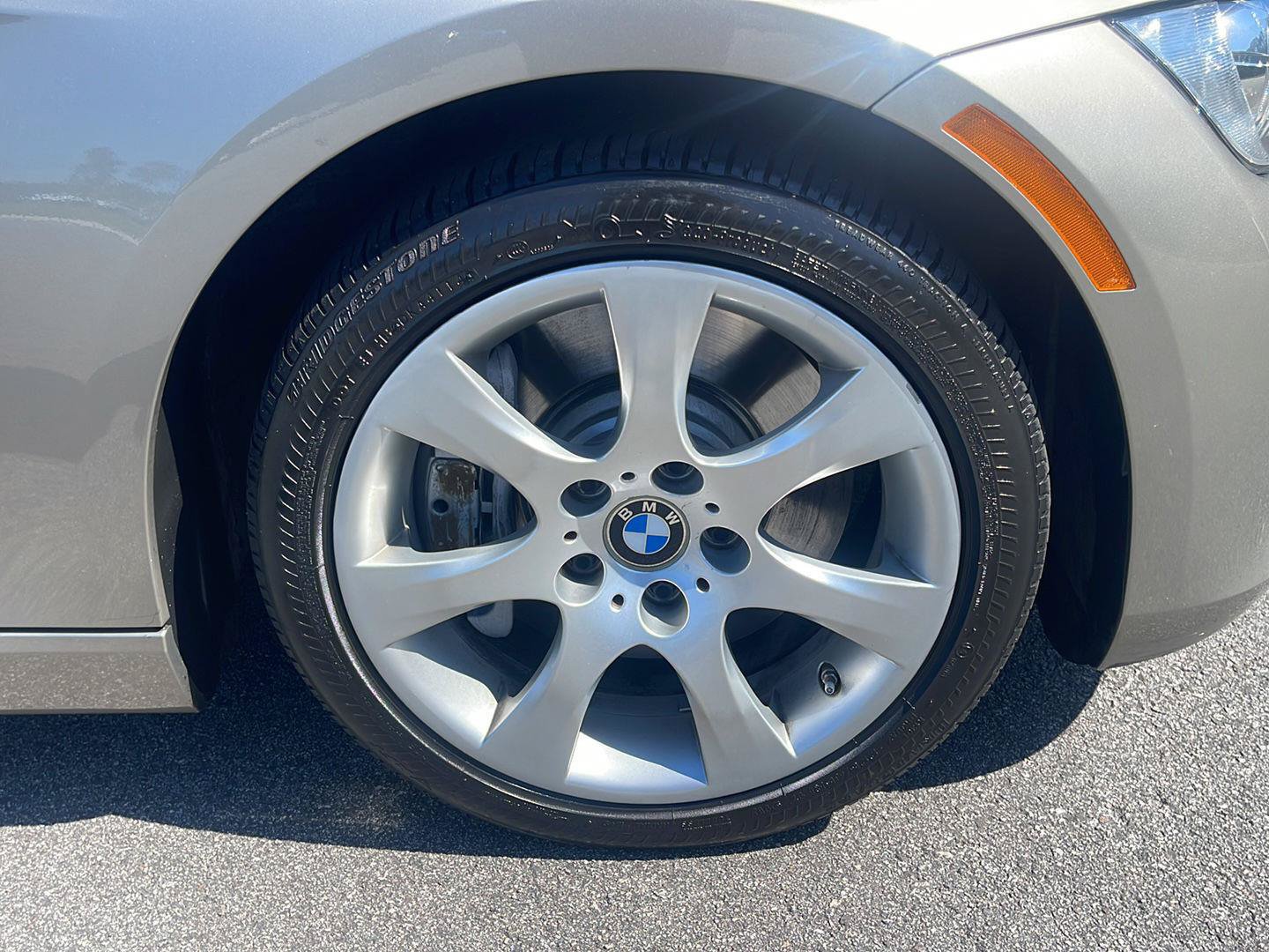 Used 2008 BMW 335i Convertible RWD image 9
