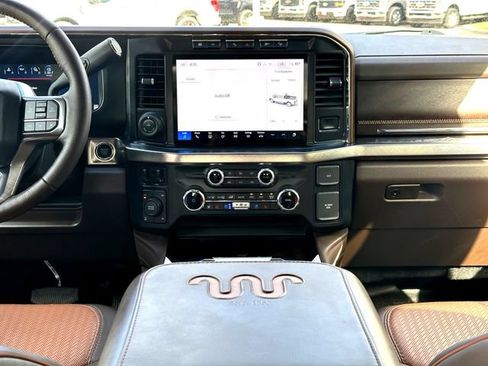 Certified 2024 Ford F250 King Ranch w/ FX4 Off-Road Package AWD/4WD image 28
