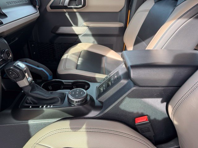 Used 2022 Ford Bronco Wildtrak AWD/4WD image 24