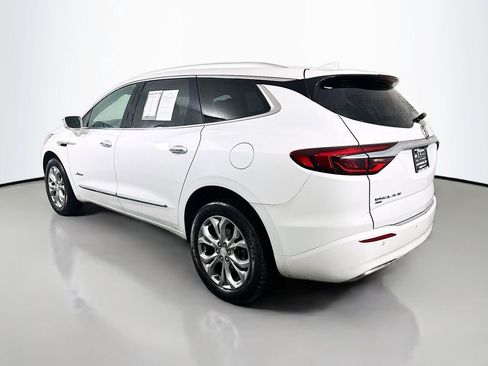 Used 2020 Buick Enclave Avenir w/ Avenir Technology Package image 5