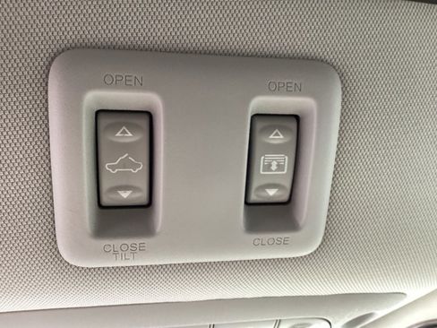Used 2024 Nissan Murano SL AWD/4WD image 16