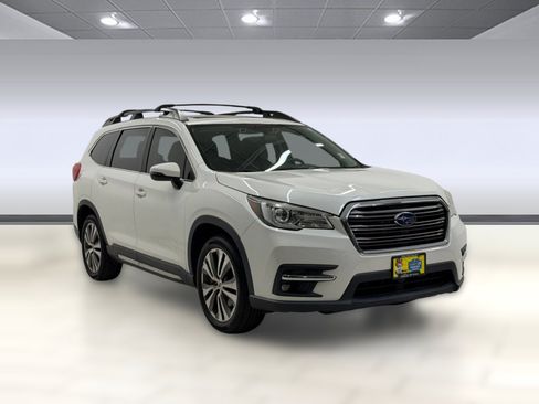 Used 2020 Subaru Ascent Limited w/ Technology Package AWD/4WD image 6