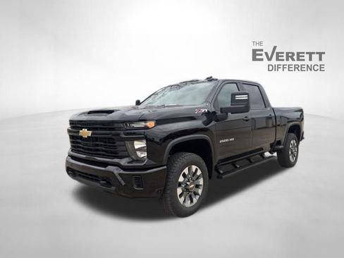 New 2026 Chevrolet Silverado 2500 Custom w/ Custom Value Package AWD/4WD image 3