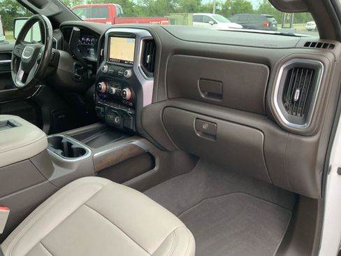 Used 2019 GMC Sierra 1500 SLT w/ SLT Premium Plus Package AWD/4WD image 68