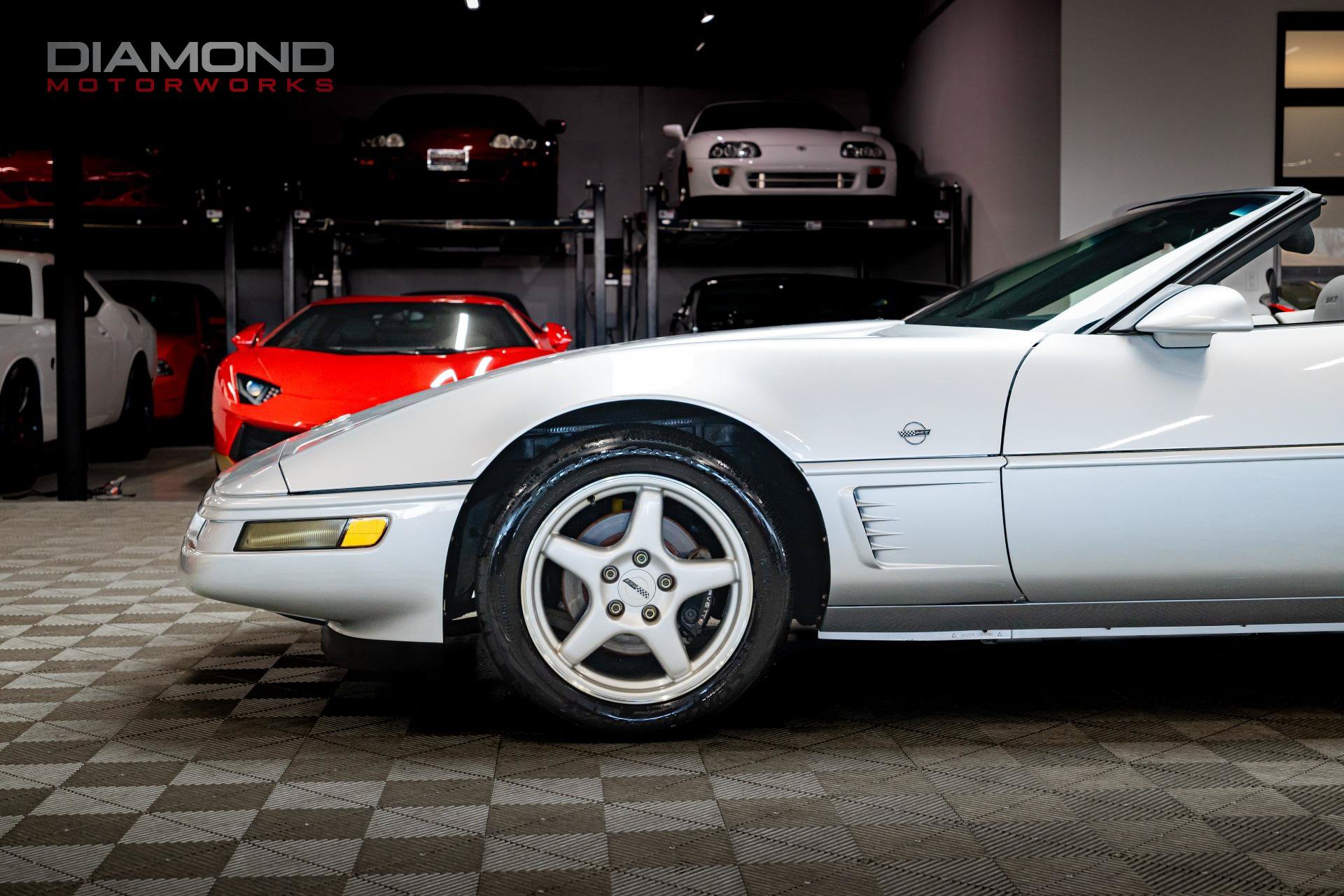 Used 1996 Chevrolet Corvette Convertible RWD image 7