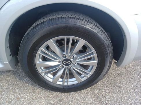 Used 2019 INFINITI QX80 Luxe w/ Proassist Package image 25