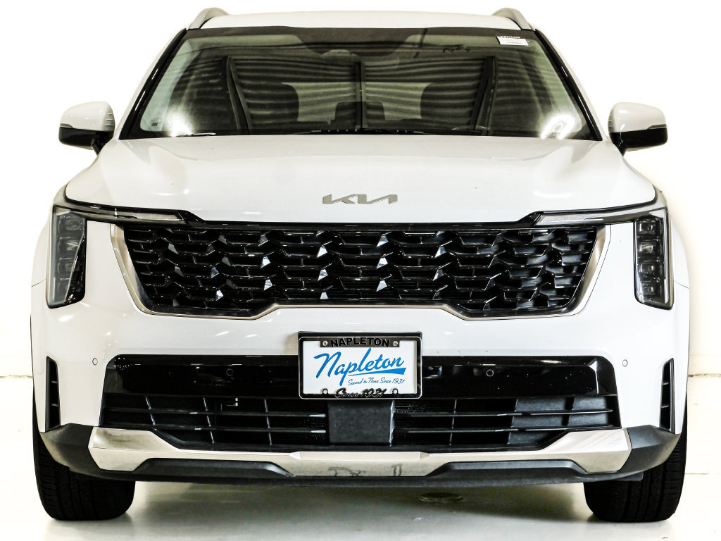 Used 2024 Kia Sorento S FWD image 2